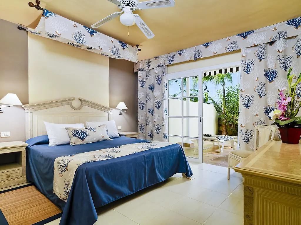 Gran Oasis Resort Playa de las Americas  Spain